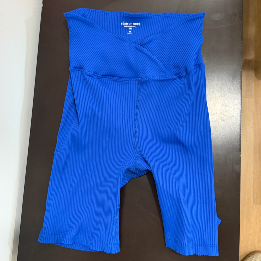 Year of Ours - Ribbed Biker Shorts - Size Medium